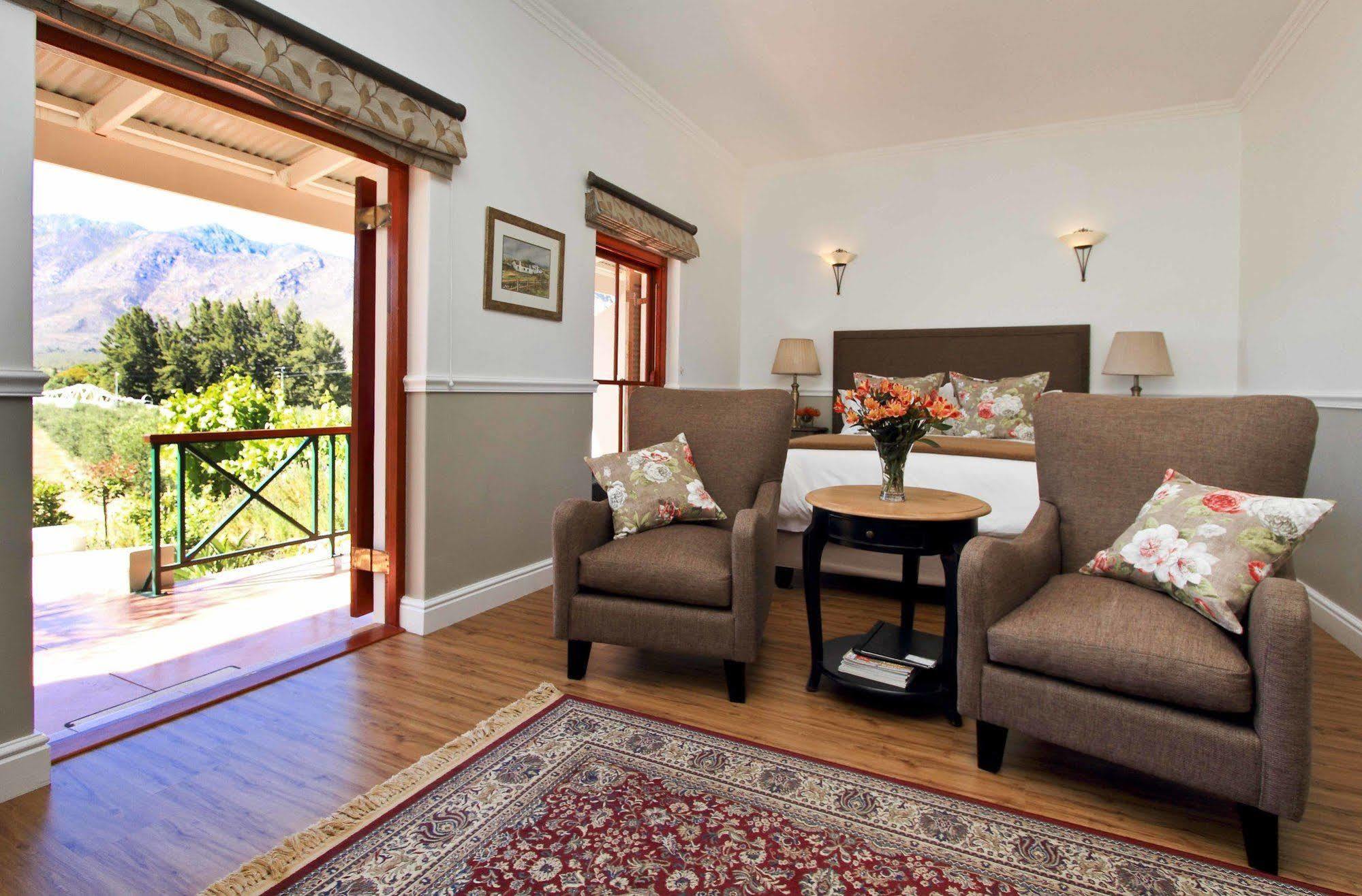 Montagu Vines Guesthouse Buitenkant foto