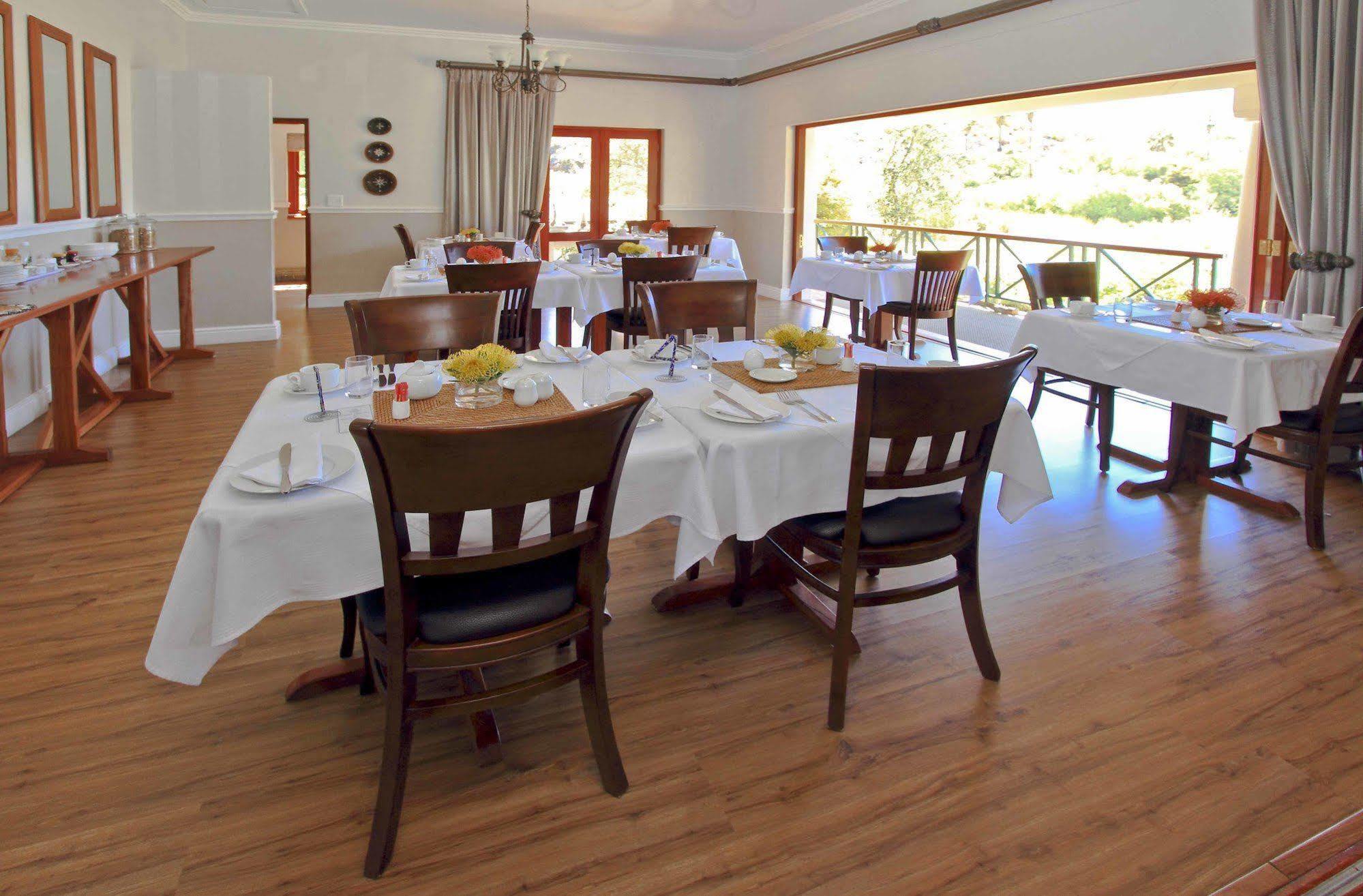 Montagu Vines Guesthouse Buitenkant foto